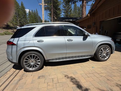 Used 2022 Mercedes-Benz GLE 450 4MATIC image 4