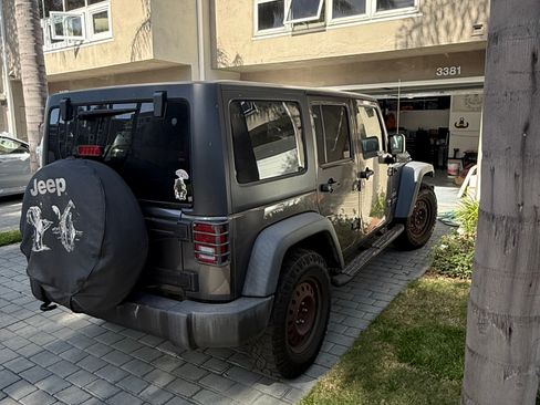 Used 2017 Jeep Wrangler Unlimited Sport w/ Quick Order Package 24S image 8