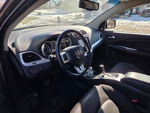 Used 2013 Dodge Journey SXT w/ Popular Equipment Group image 2