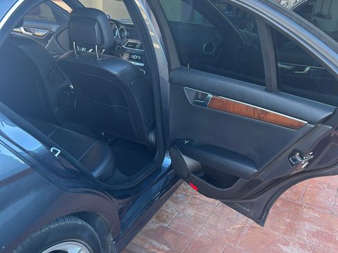 Used 2014 Mercedes-Benz C 250 Sedan image 11