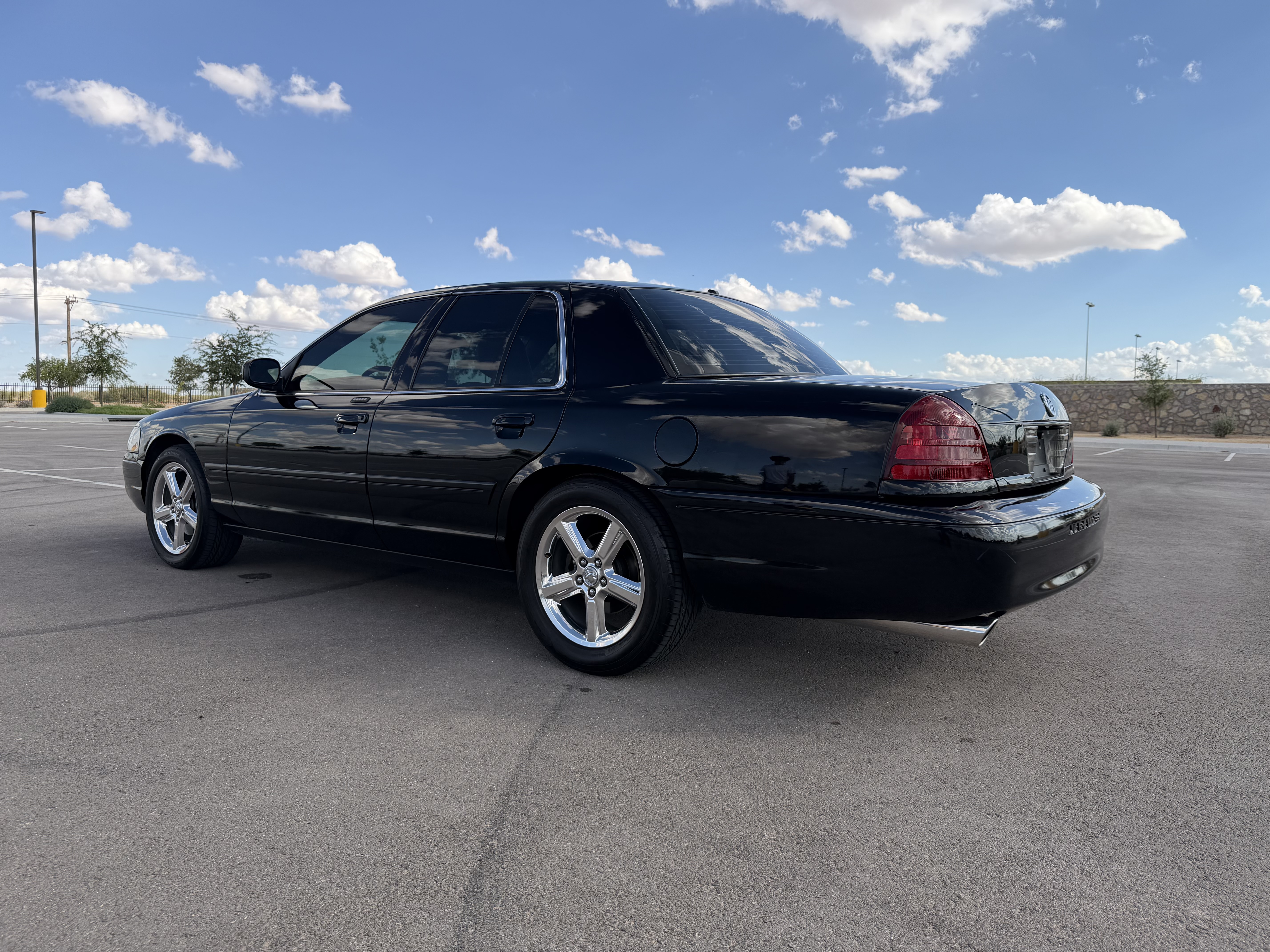 Used 2003 Mercury Marauder RWD image 6