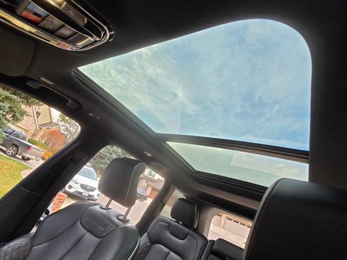 Used 2023 Jeep Grand Cherokee Summit w/ Advanced Protech Group IV image 20