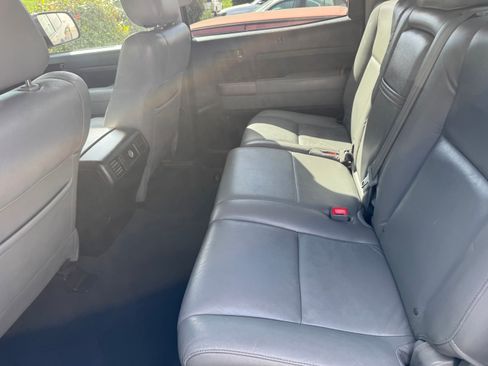 Used 2013 Toyota Tundra 2WD CrewMax image 12