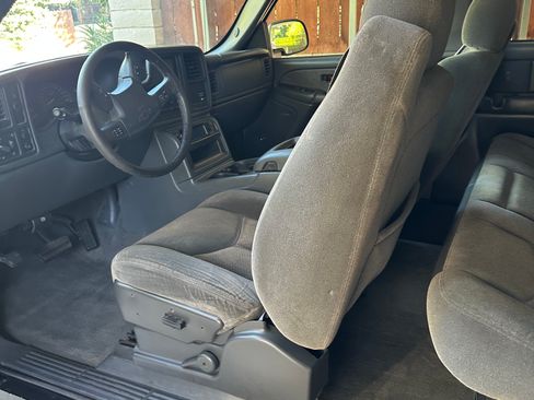 Used 2003 Chevrolet Silverado 1500 LS image 20