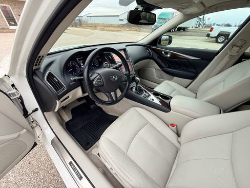 Used 2015 INFINITI Q50 Premium w/ Technology Package image 11