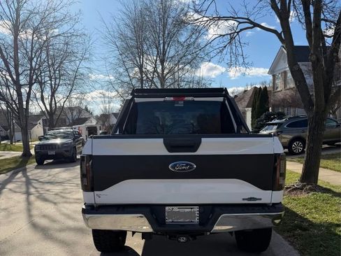 Used 2017 Ford F150 XLT image 13