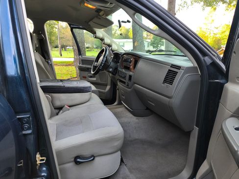 Used 2006 Dodge Ram 2500 Truck SLT w/ Trailer Tow Group image 13