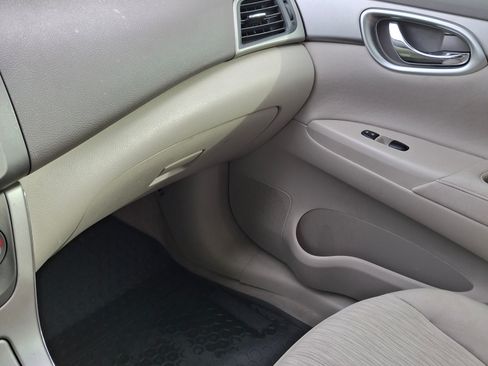 Used 2014 Nissan Sentra SV w/ SV Driver Package image 13