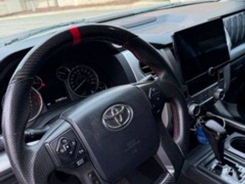 Used 2014 Toyota Tundra Platinum AWD/4WD image 14