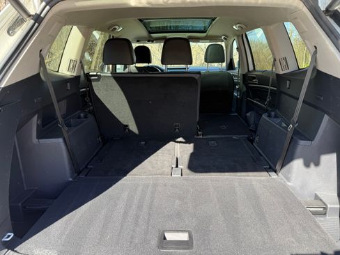 Used 2019 Volkswagen Atlas SEL Premium AWD/4WD image 18
