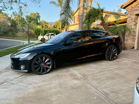 Used 2017 Tesla Model S P100D AWD/4WD image 5