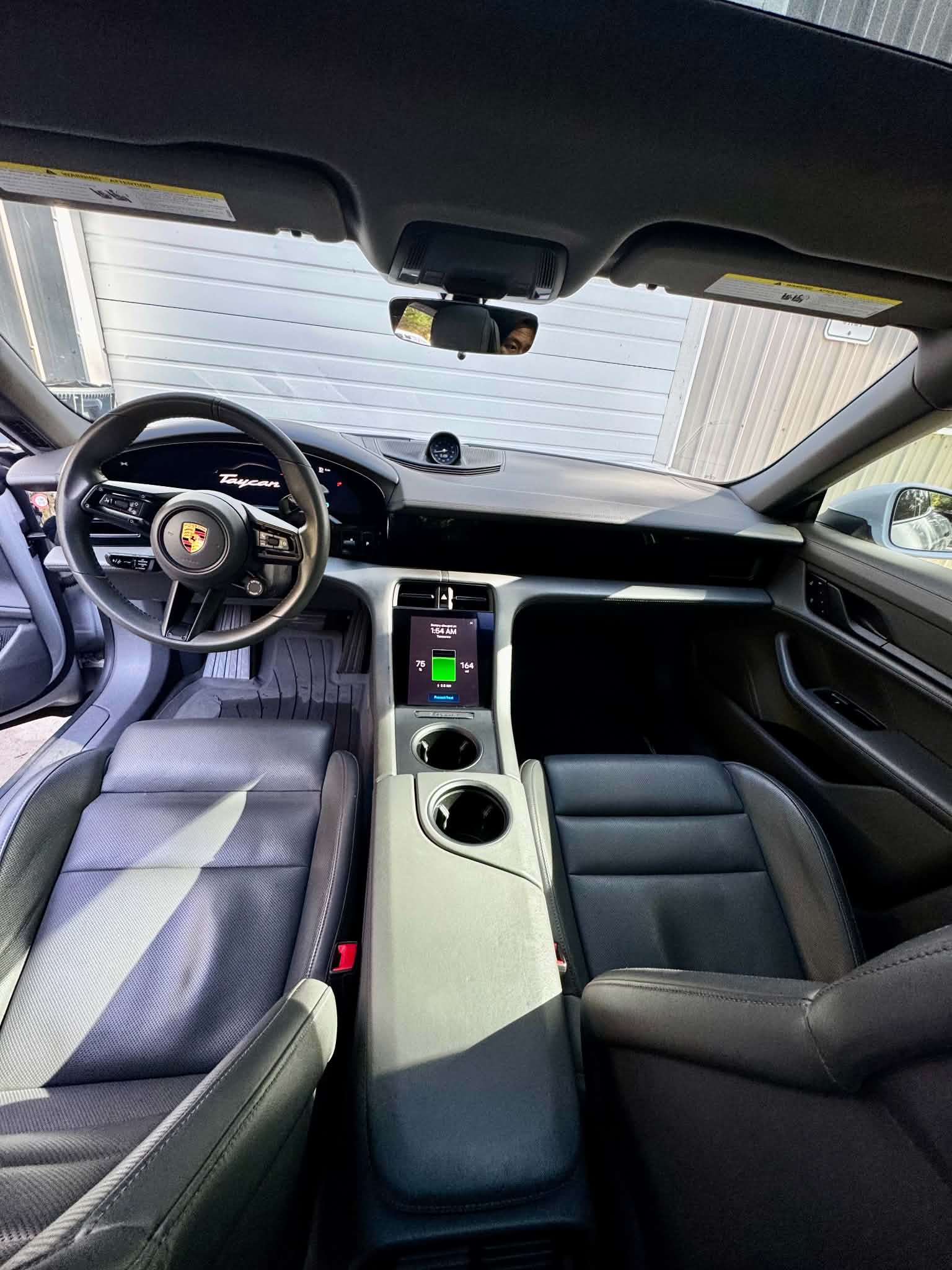 Used 2022 Porsche Taycan RWD image 12