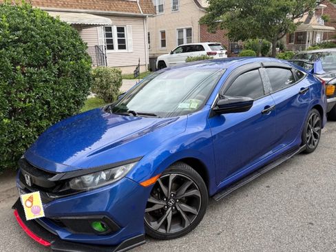 Used 2021 Honda Civic Sport image 4