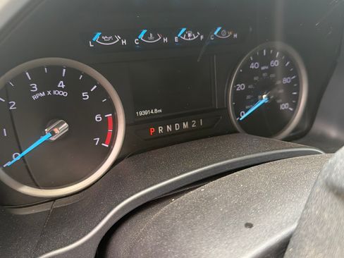 Used 2019 Ford F250 XLT w/ XLT Value Package AWD/4WD image 13