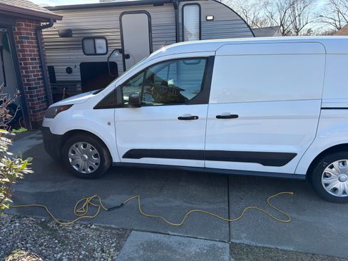 Used 2015 Ford Transit Connect XL image 9