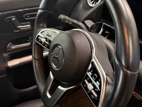 Used 2023 Mercedes-Benz GLA 250 4MATIC image 14
