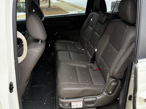 Used 2016 Honda Odyssey EX-L image 8