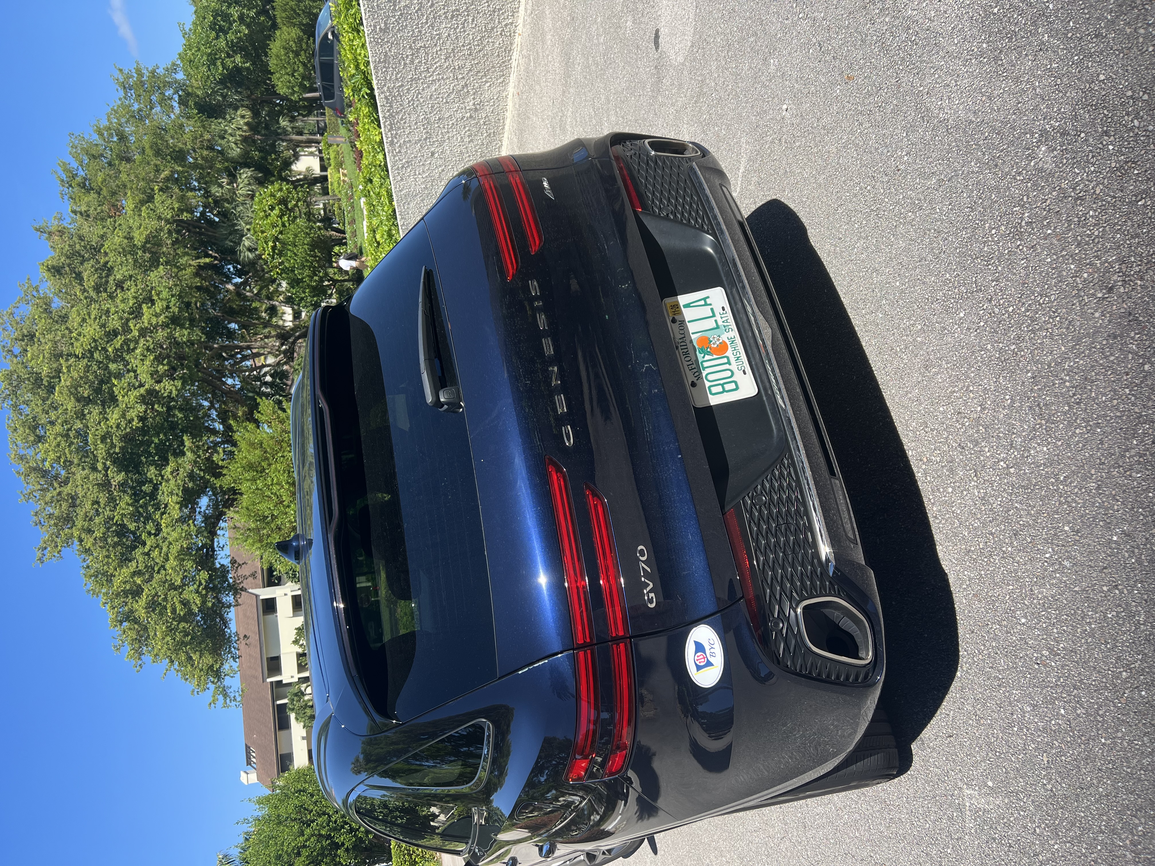 Used 2023 Genesis GV70 2.5T w/ Select Package AWD/4WD image 4