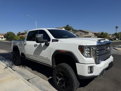 Used 2022 GMC Sierra 2500 Denali w/ Denali Ultimate Package