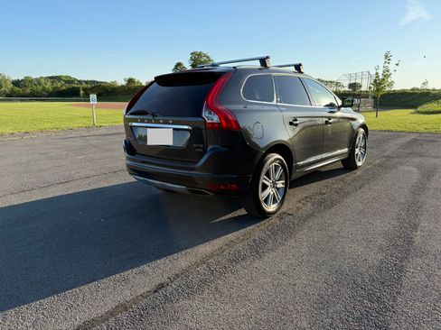 Used 2016 Volvo XC60 T6 Platinum w/ Climate Package AWD/4WD image 6