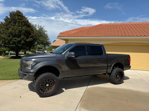 Used 2016 Ford F150 XLT w/ Equipment Group 302A Luxury AWD/4WD image 2