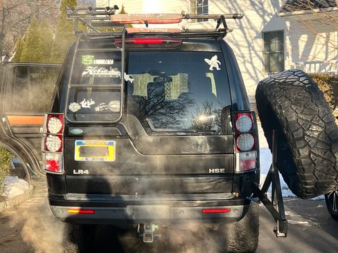 Used 2011 Land Rover LR4 HSE LUX image 6