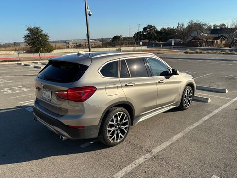 Used 2021 BMW X1 sDrive28i w/ Convenience Package image 6