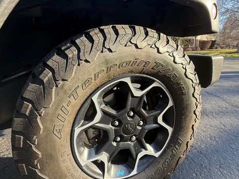 Used 2017 Jeep Wrangler Unlimited Sport w/ Quick Order Package 24S image 11