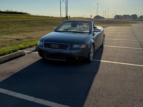 Used 2004 Audi S4 Quattro Cabriolet 2D image 1