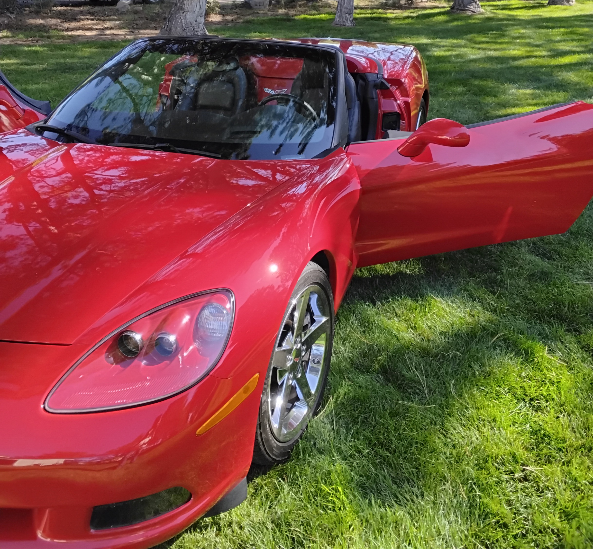 Used 2008 Chevrolet Corvette Convertible w/ Preferred Equipment Group RWD image 12