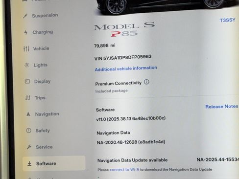 Used 2013 Tesla Model S Performance RWD image 10