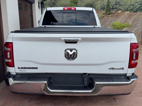 Used 2020 RAM 2500 Laramie AWD/4WD image 5