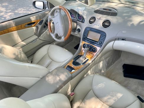Used 2006 Mercedes-Benz SL 500 image 10