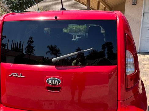 Used 2013 Kia Soul FWD image 15