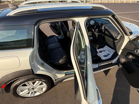 Used 2022 MINI Cooper Countryman ALL4 image 9