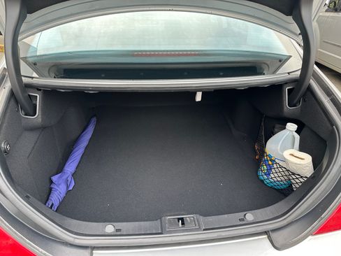 Used 2011 Mercedes-Benz CLS 550 image 14