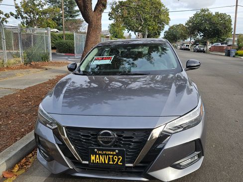 Used 2020 Nissan Sentra SR image 12