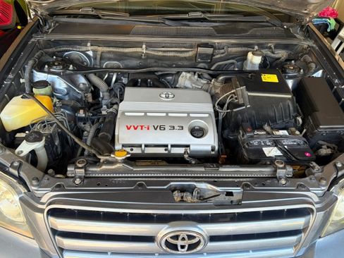 Used 2007 Toyota Highlander Sport AWD/4WD image 14
