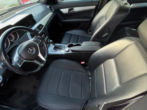 Used 2013 Mercedes-Benz C 250 Sedan image 5