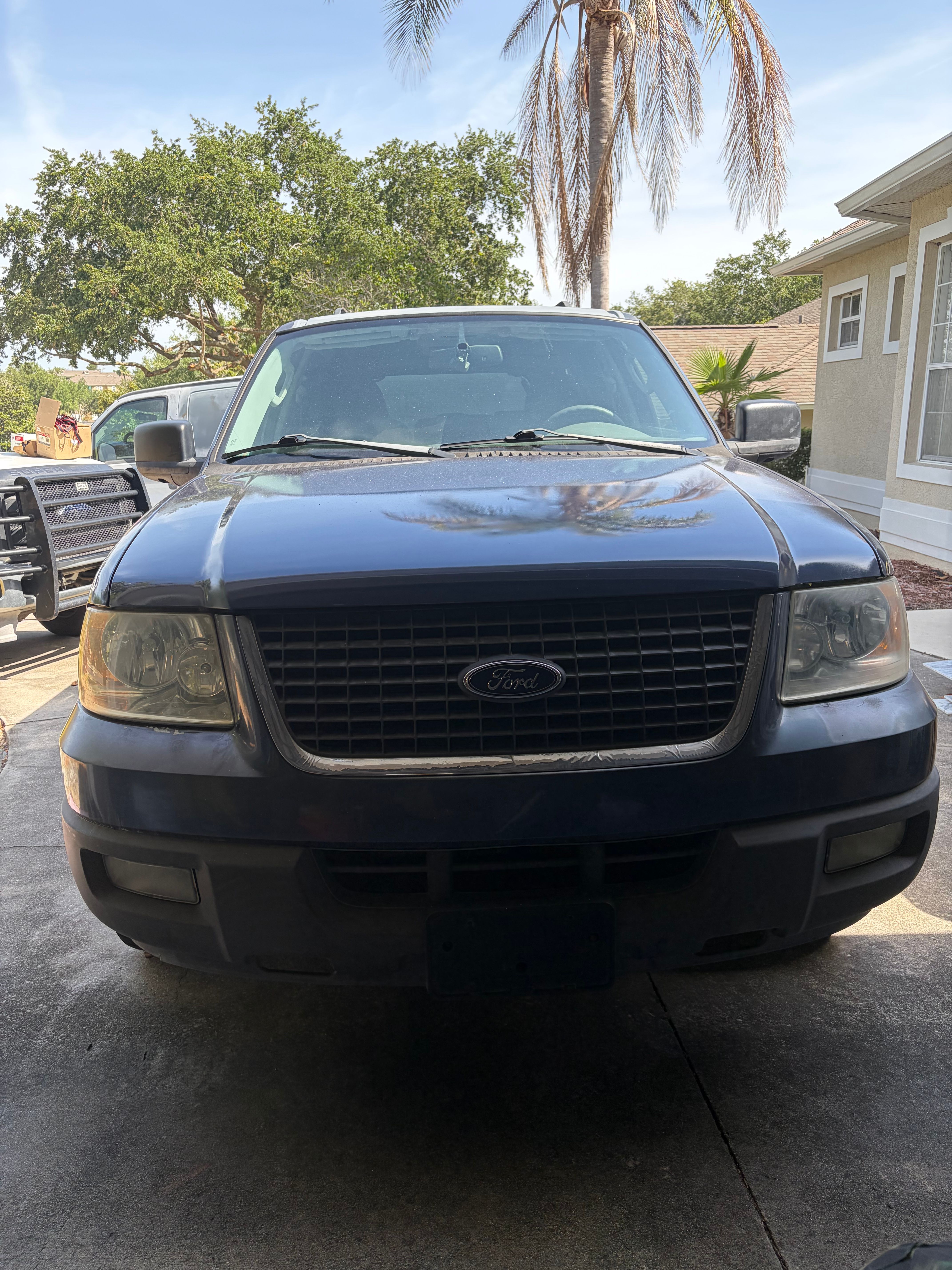 Used 2006 Ford Expedition XLT RWD image 1