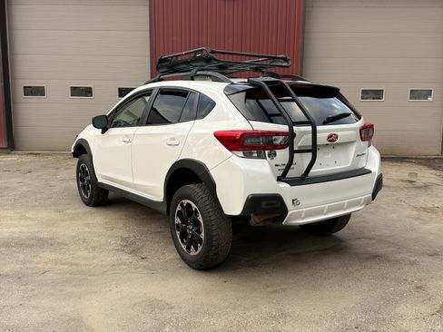 Used 2021 Subaru Crosstrek 2.0i AWD/4WD image 6