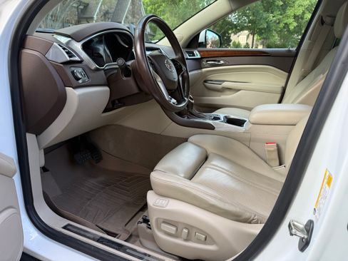 Used 2014 Cadillac SRX Premium FWD image 6