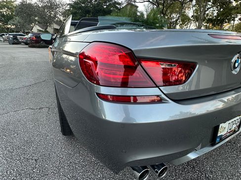 Used 2014 BMW M6 Convertible RWD image 6