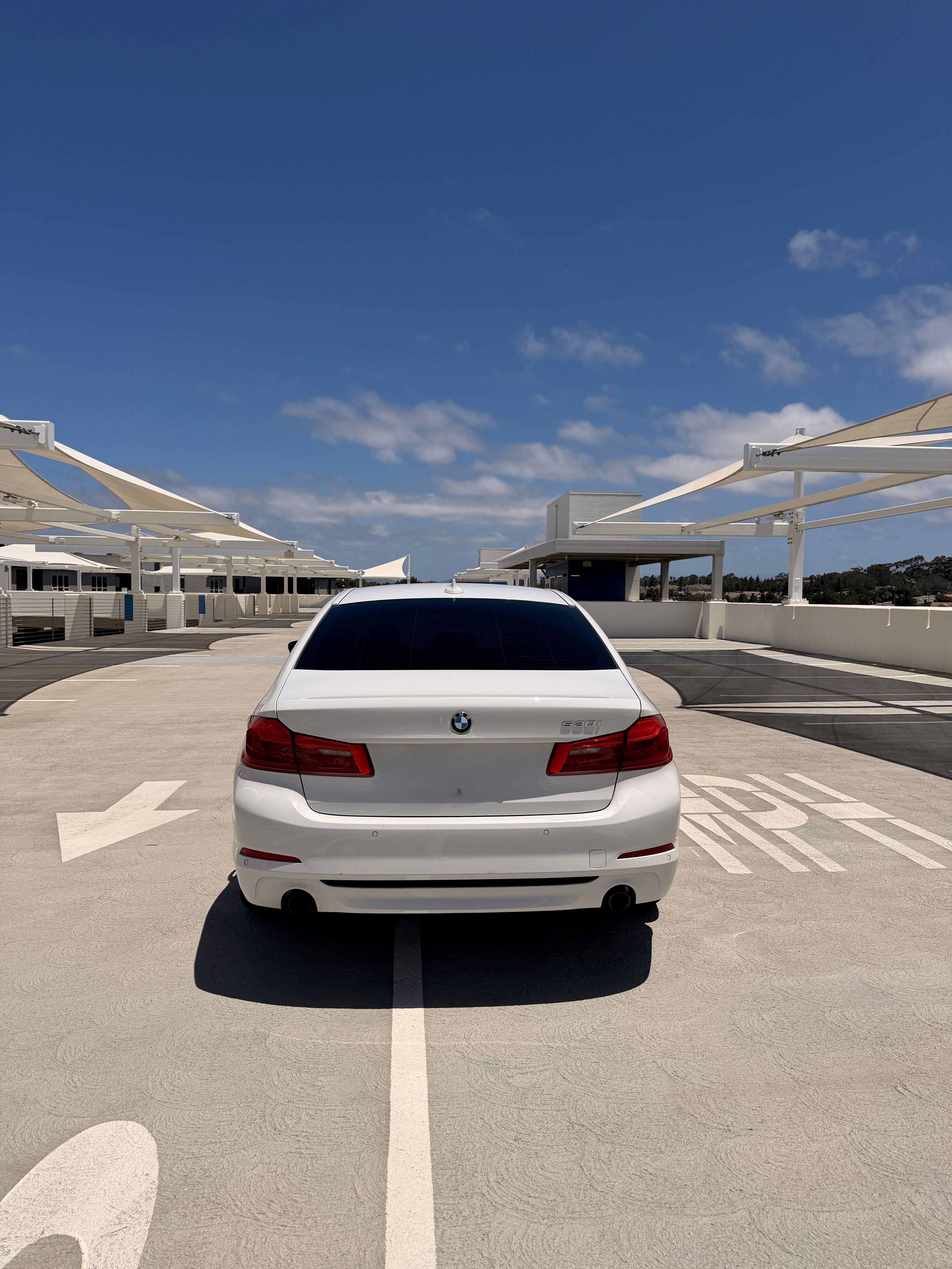 Used 2020 BMW 530i w/ Convenience Package RWD image 8