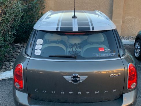 Used 2013 MINI Cooper Countryman image 1