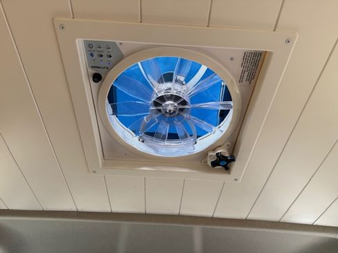 Used 2016 RAM ProMaster 1500 w/ Premium Appearance Group image 16