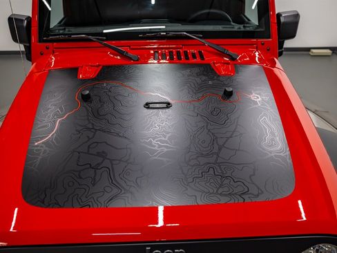 Used 2017 Jeep Wrangler Unlimited Sport image 25