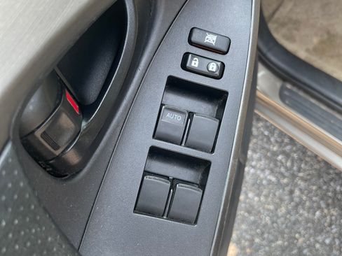 Used 2012 Toyota RAV4 FWD w/ Value Pkg image 15