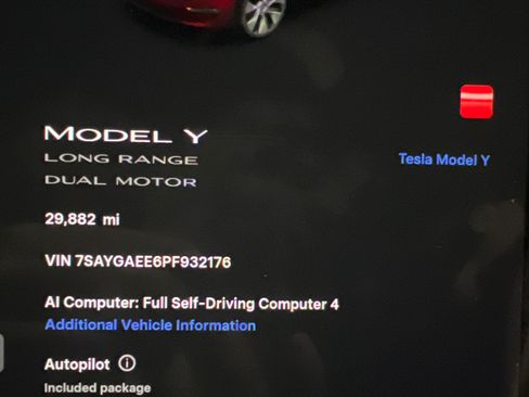 Used 2023 Tesla Model Y Long Range image 15