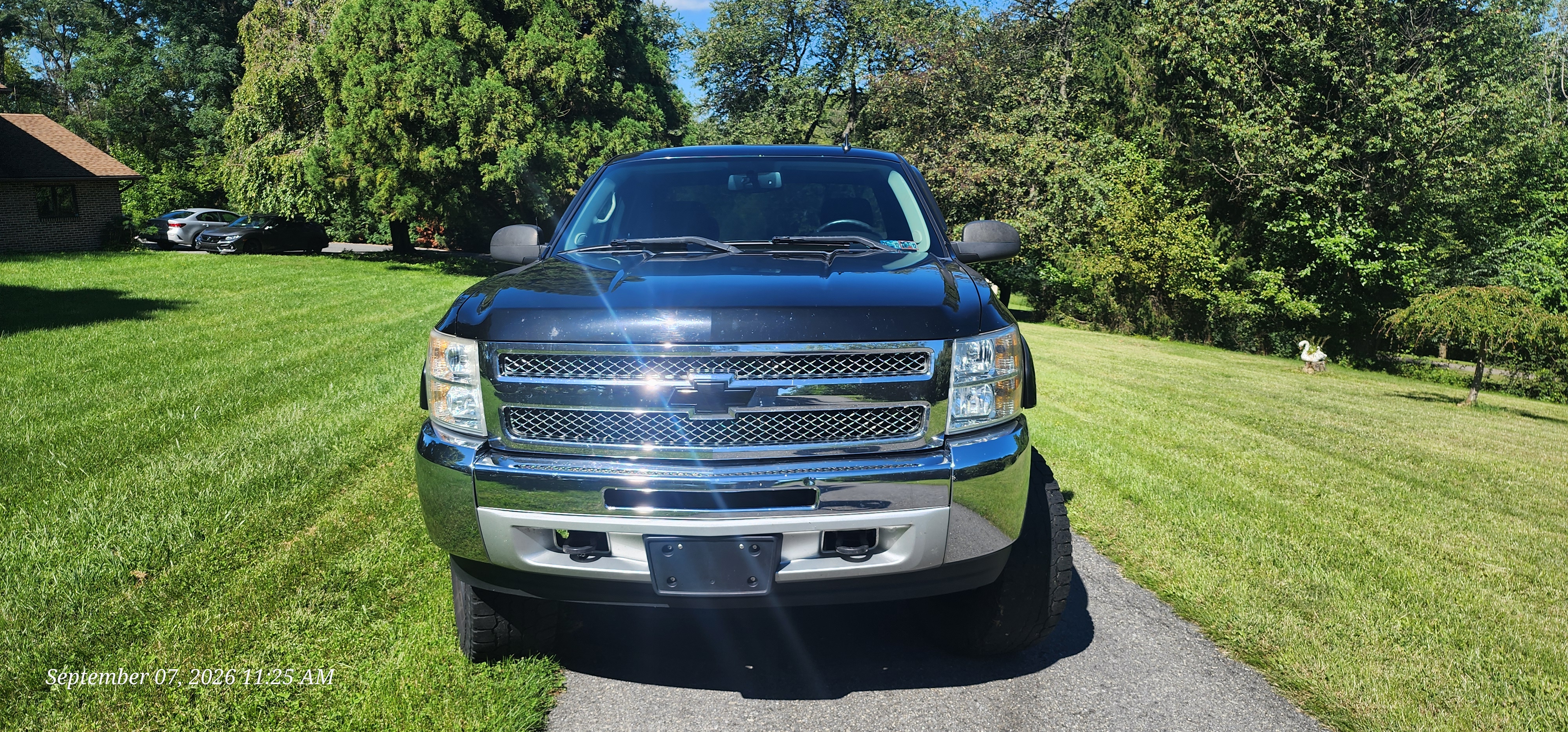 Used 2013 Chevrolet Silverado 1500 LT w/ All-Star Edition AWD/4WD image 2